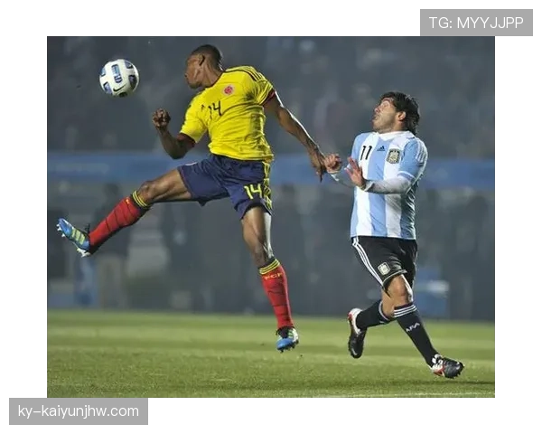 中圈开球规则详解：开球位置及裁判判罚标准解析