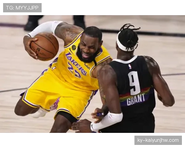 合法冲撞判罚要点：裁判认定不犯规的关键条件